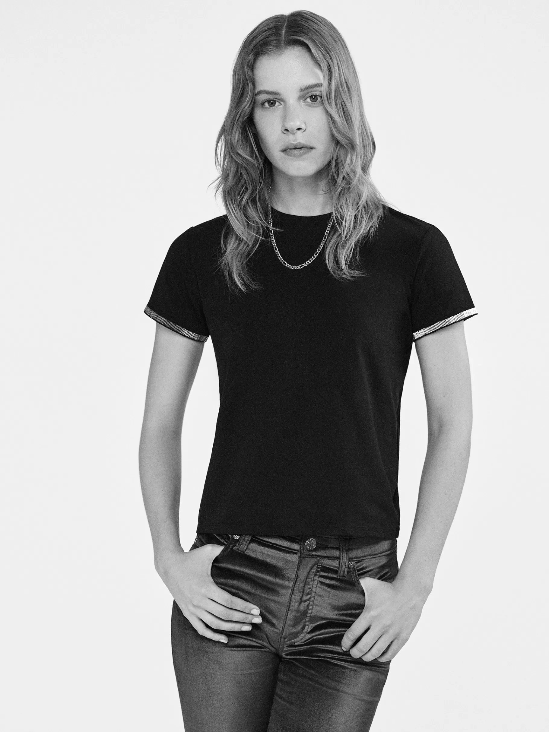 Tanks & Tees*FRAME Beaded Tee in Black