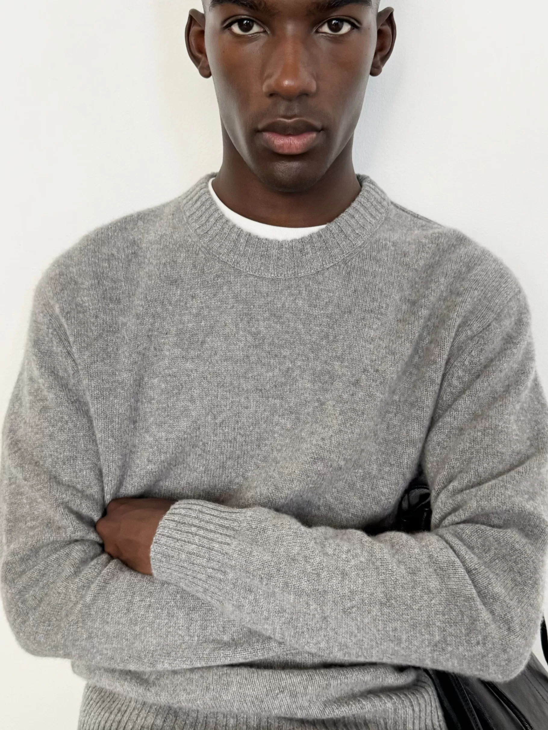 Sweaters | Sweaters & Hoodies*FRAME Cashmere Crewneck Sweater in Gris