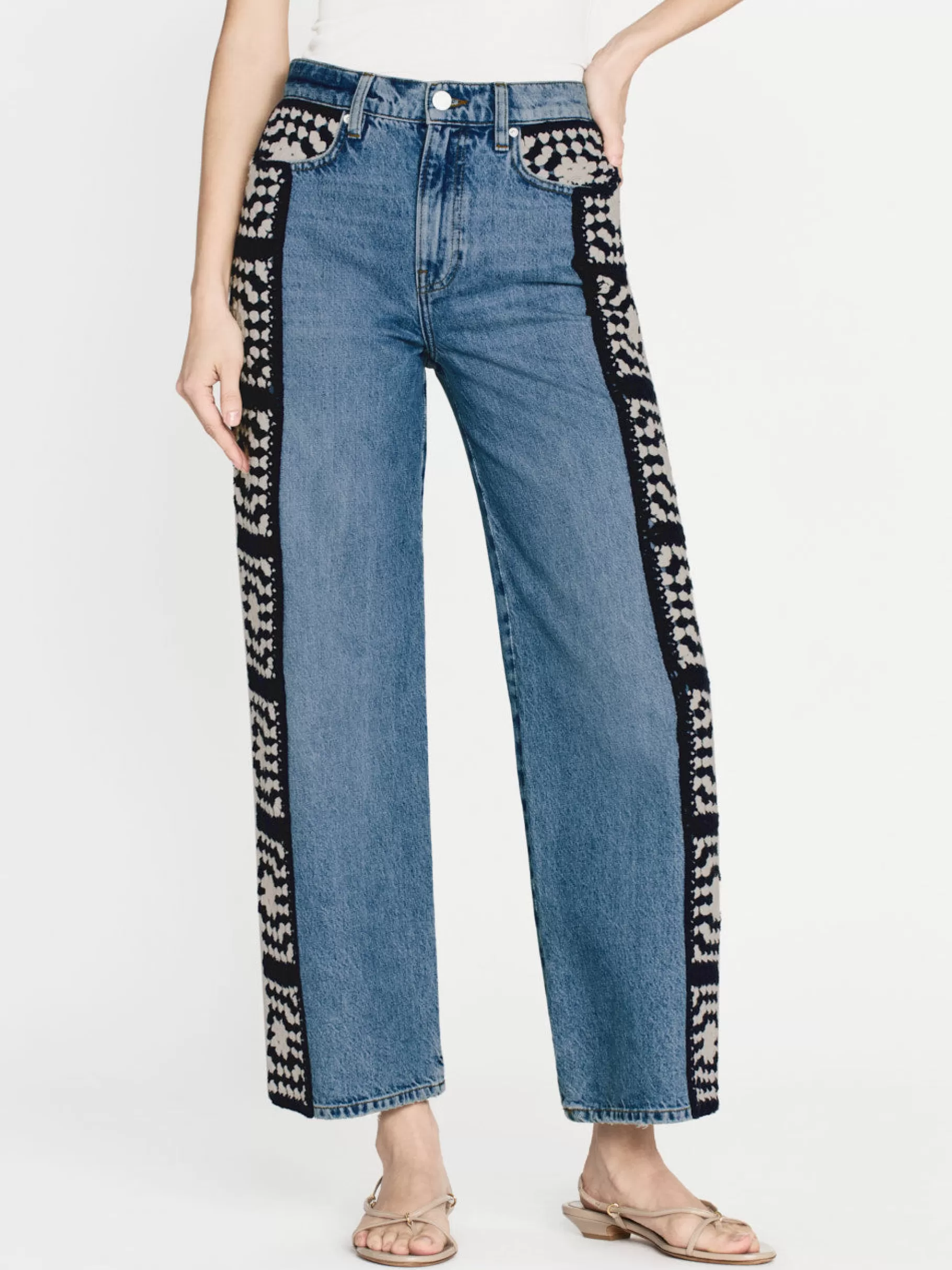 le_jane_crop_crochet__in__baines_clean_2.webp Straight*FRAME Le Jane Crop Crochet in Baines Clean Bainesclean