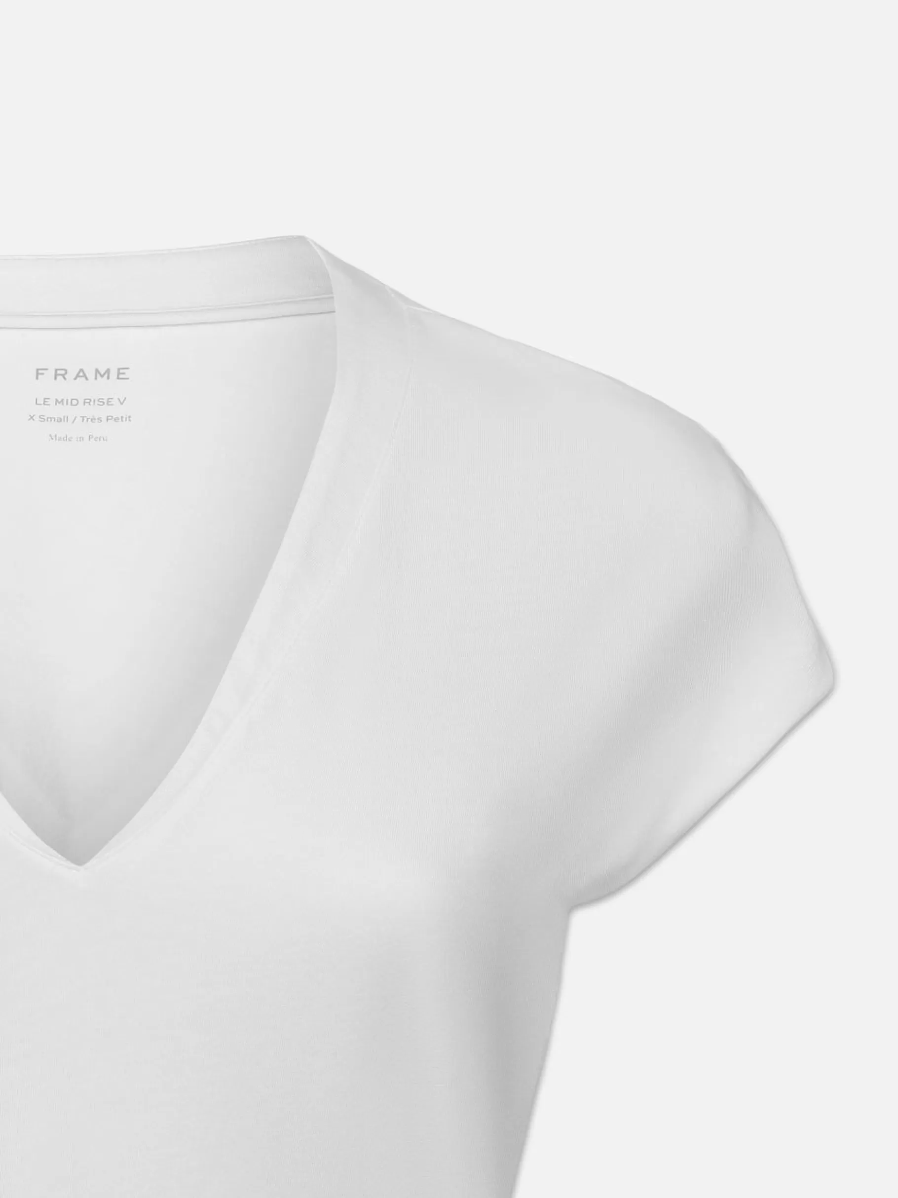 Tanks & Tees*FRAME Le Mid Rise V Neck Tee in Blanc