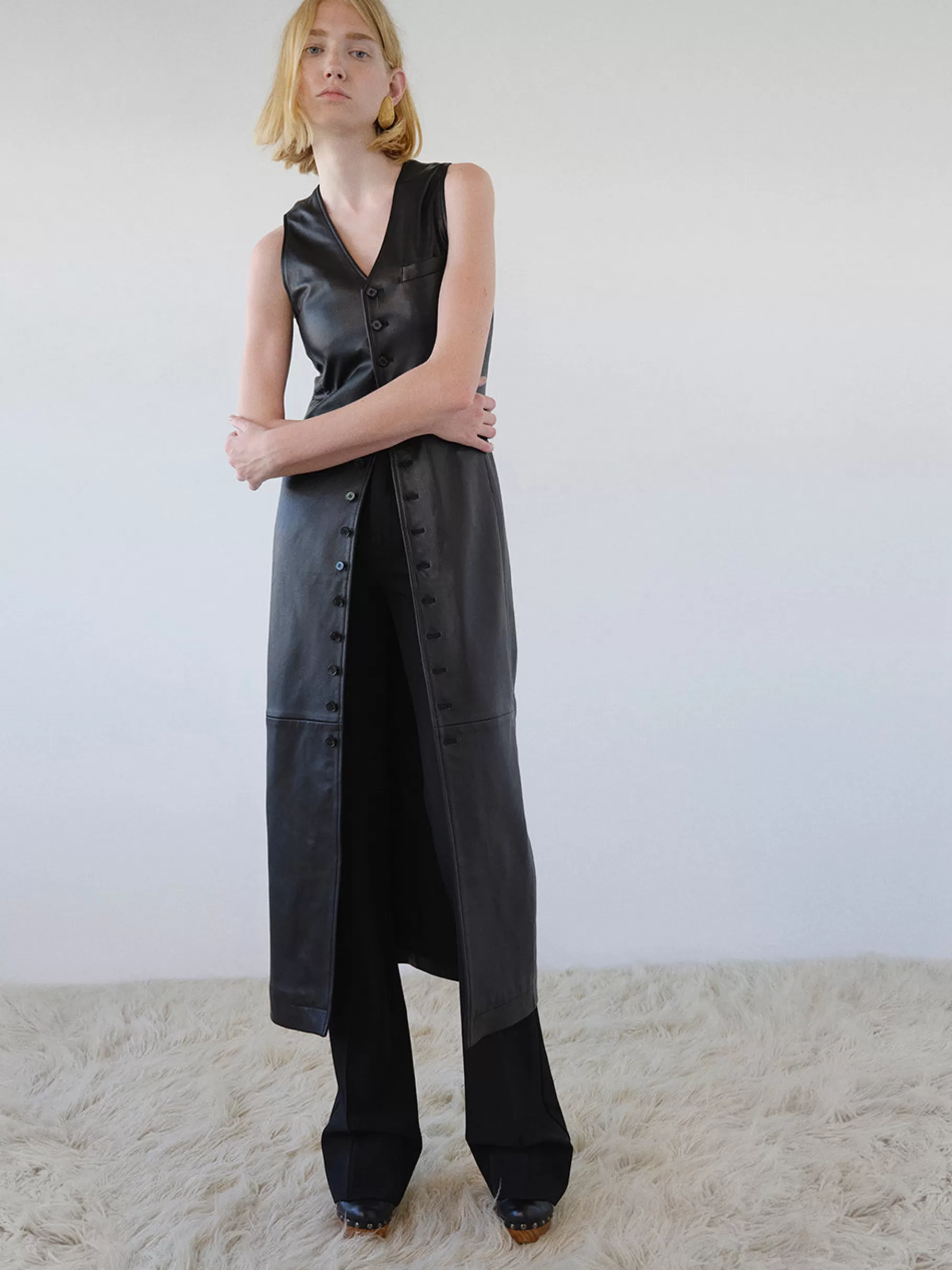Leather & Suede | Jackets & Coats*FRAME Leather Midi Vest Dress in Black
