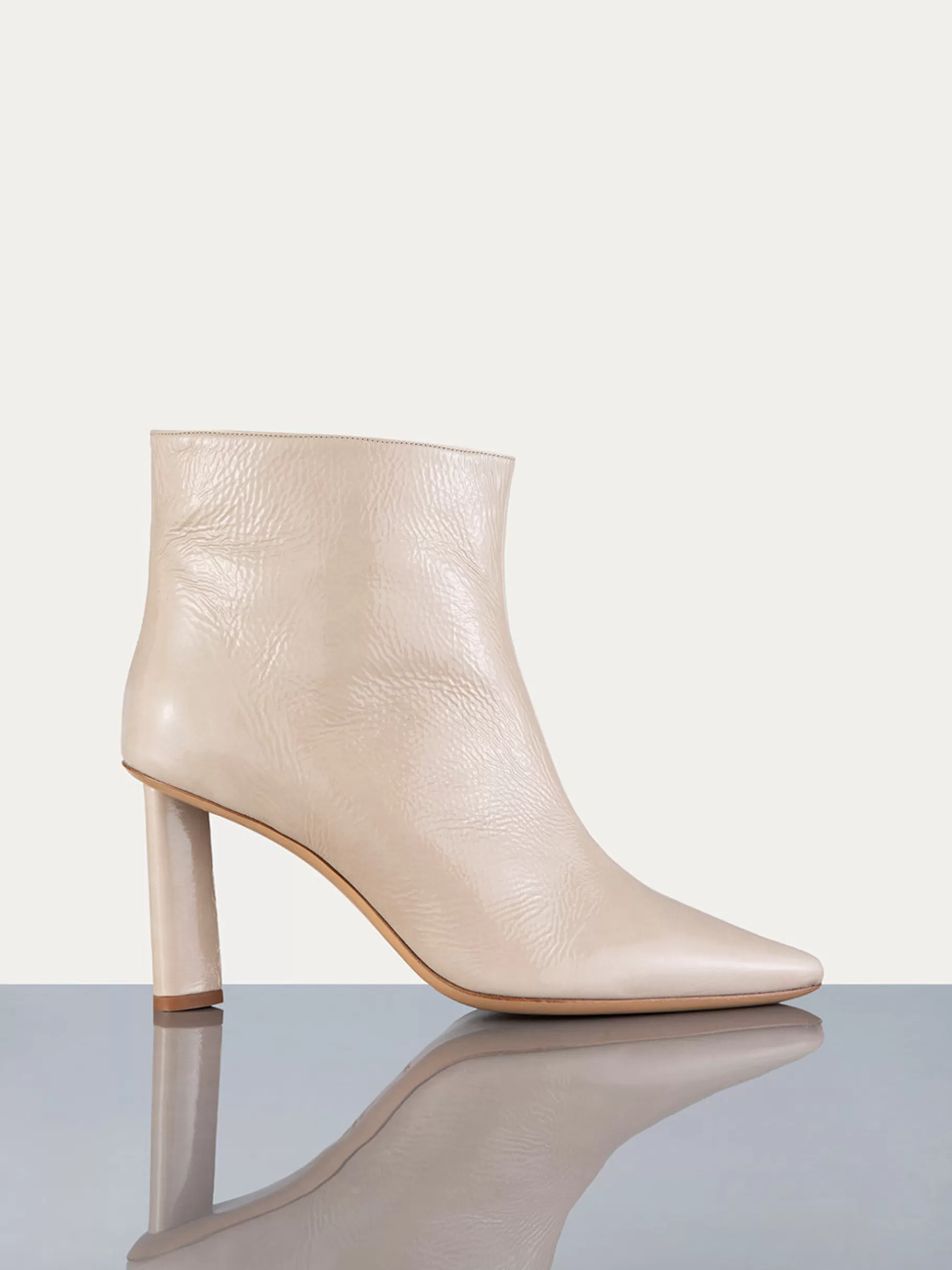 All Accessories & Shoes*FRAME Odette Bootie in Chalk