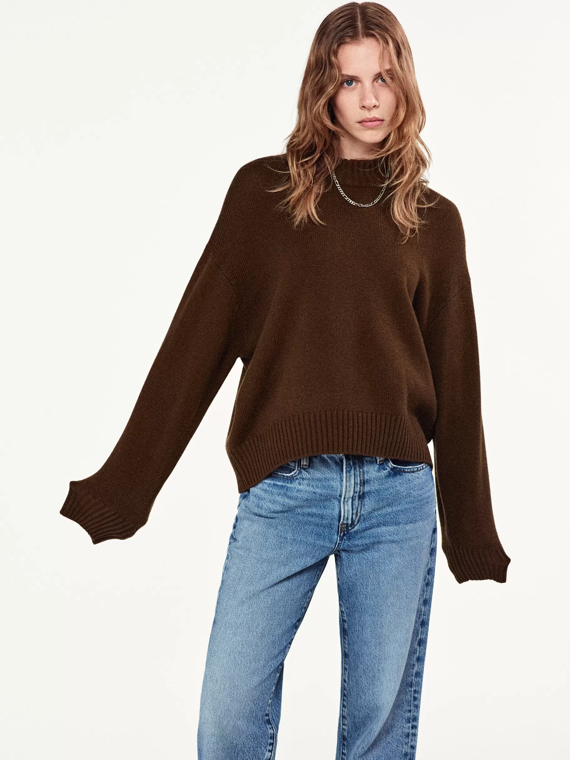 Sweaters*FRAME Oversized Cashmere Crew in Moss
