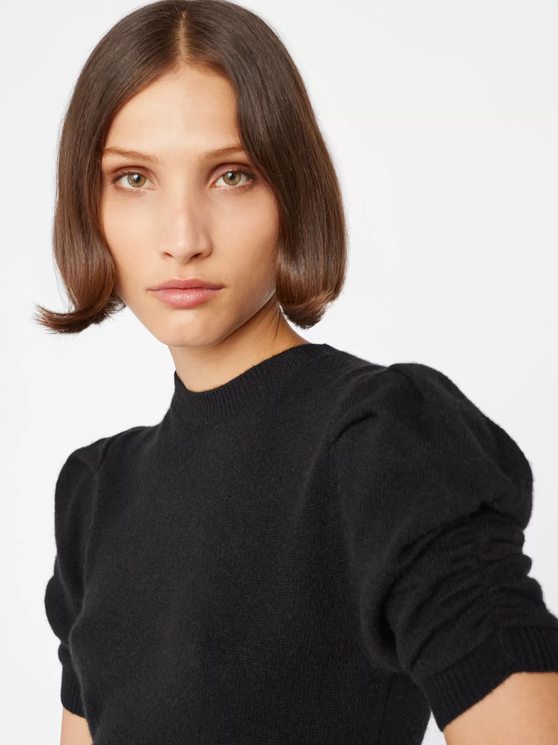Sweaters*FRAME Ruched Sleeve Cashmere Sweater in Noir