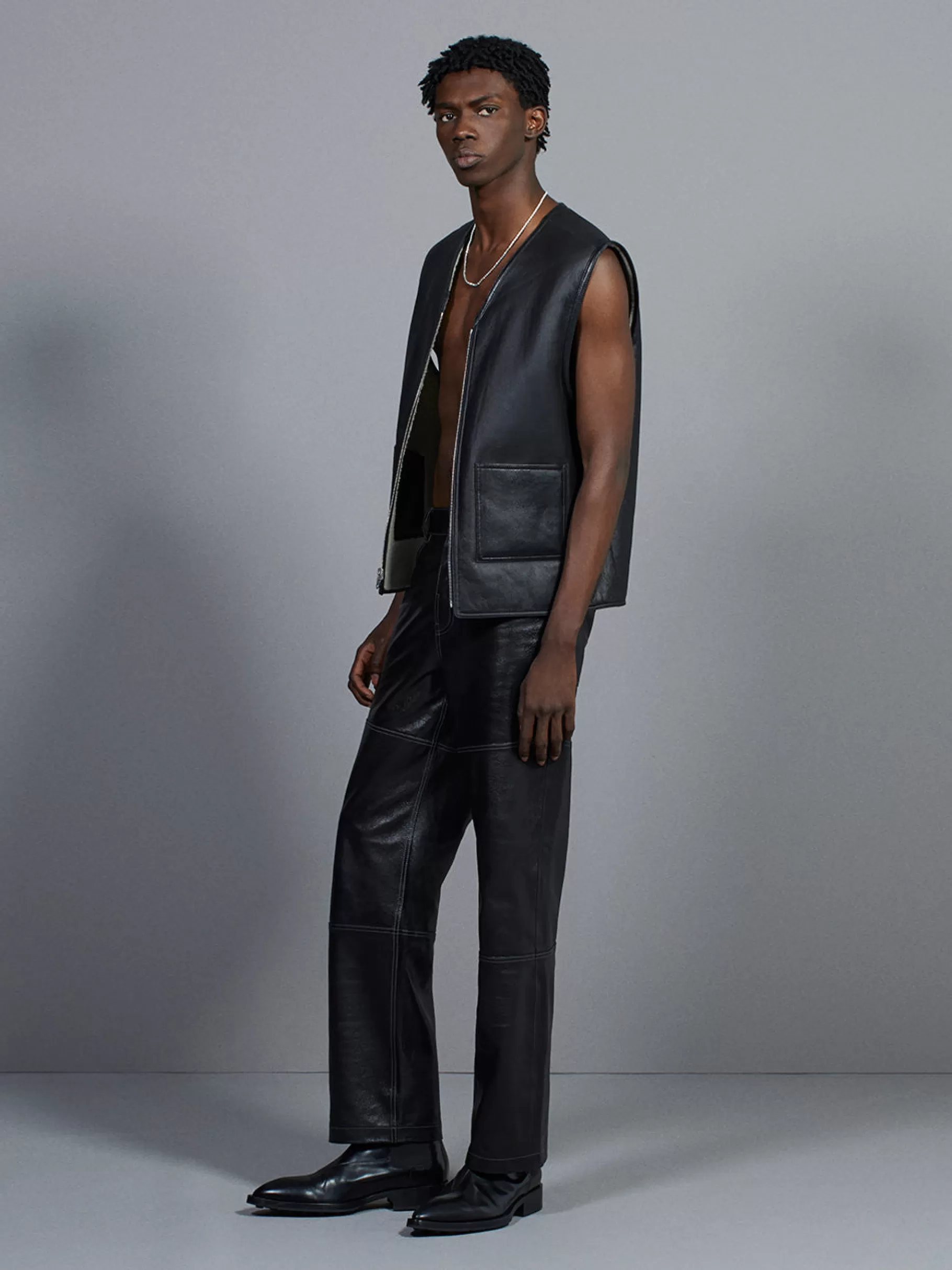 Leather & Suede | Jackets & Coats*FRAME Shearling Vest in Stone Beige/Black Stonebeige/black