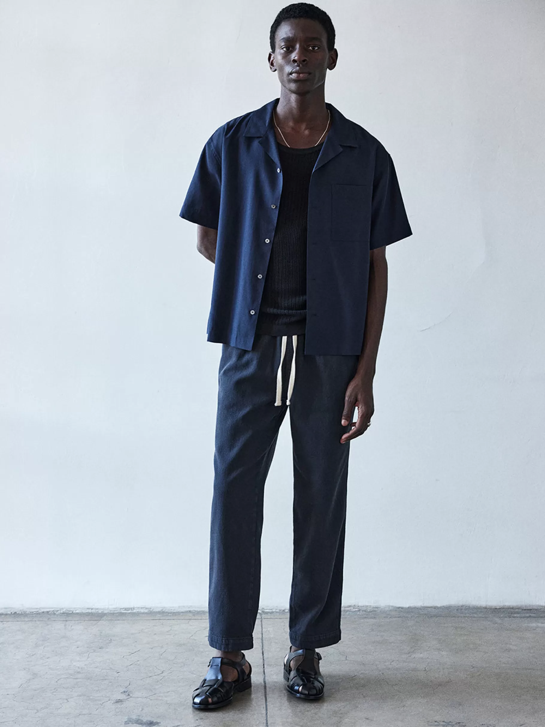 Shirts*FRAME Short Sleeve Camp Collar Shirt in Dark Navy Darknavy
