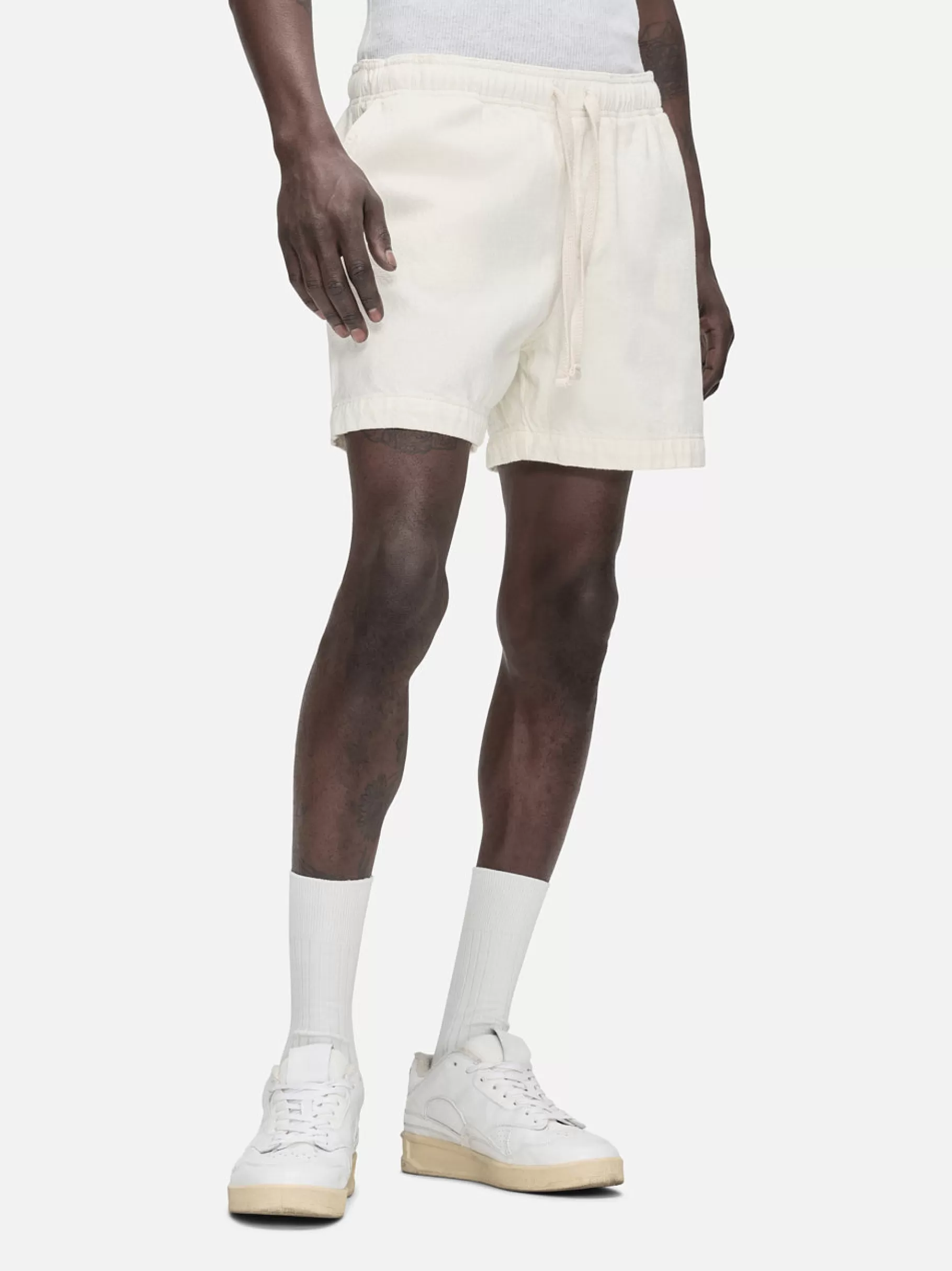 Pants & Shorts*FRAME Textured Terry Short in Off White Offwhite