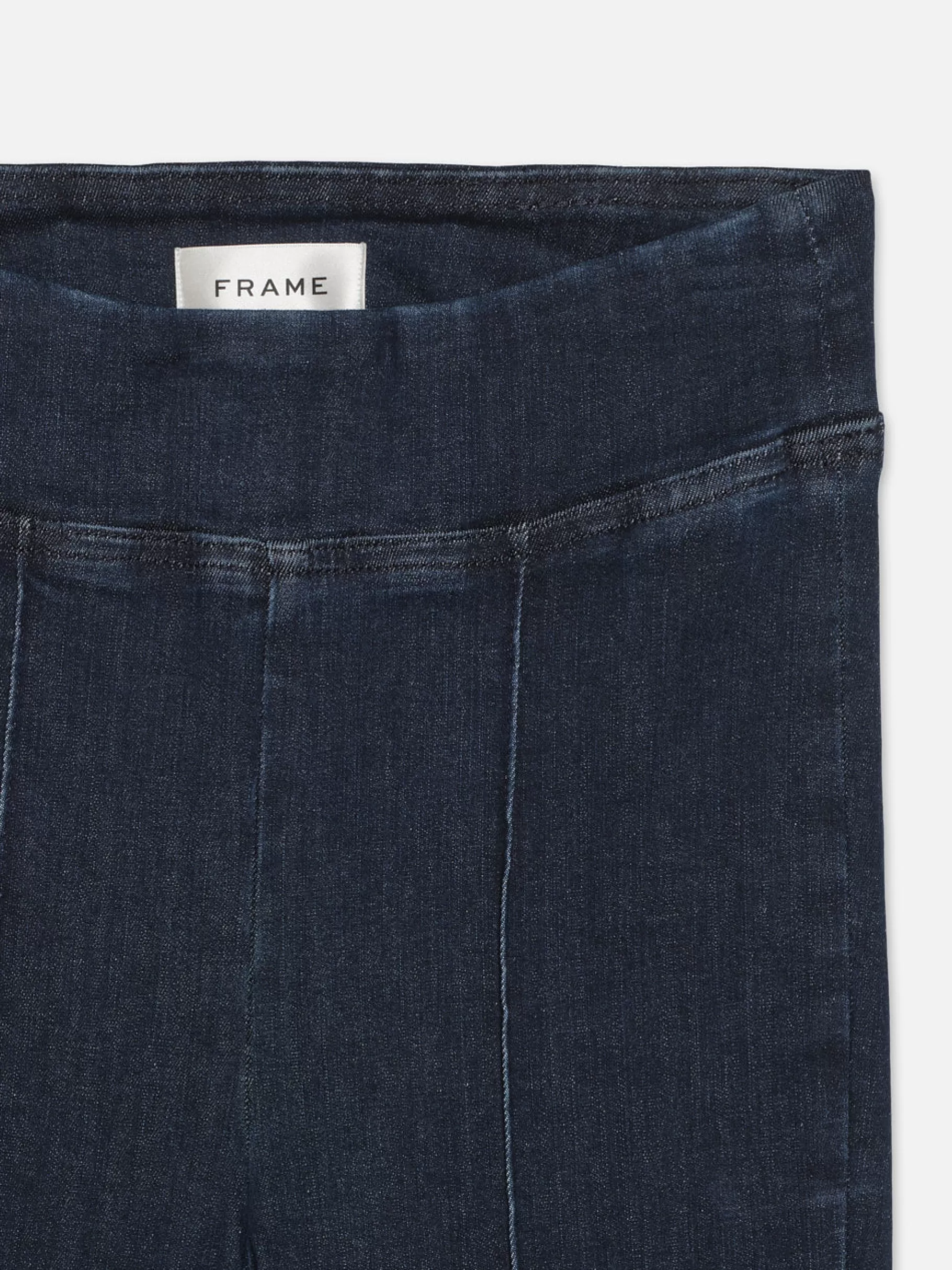 Bootcut*FRAME The Jetset Crop Mini Boot Pintuck in Keller