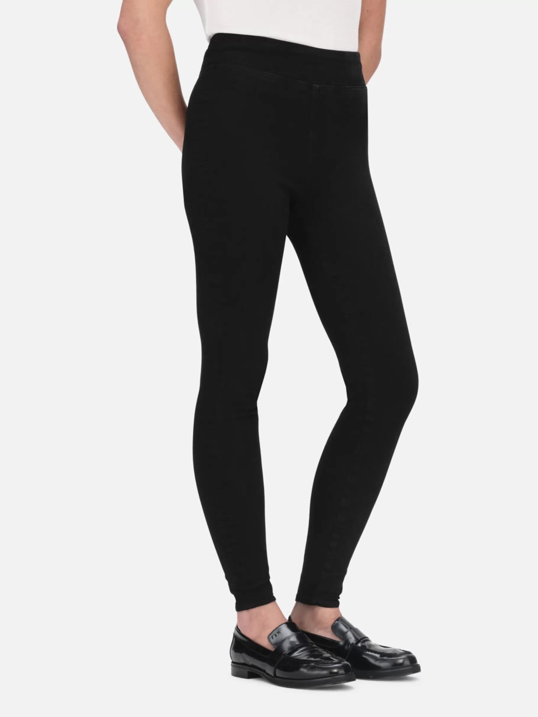 the_jetset_skinny_crop__in__sheen_noir_6.webp Skinny*FRAME The Jetset Skinny Crop in Sheen Noir Sheennoir